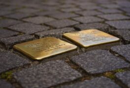Odhalení stolpersteinů